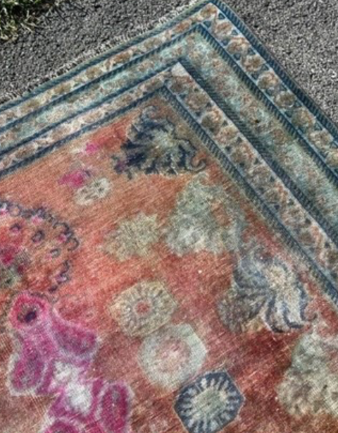 #20 Vintage Qashghi Handmade Rug 5'1" x 8'