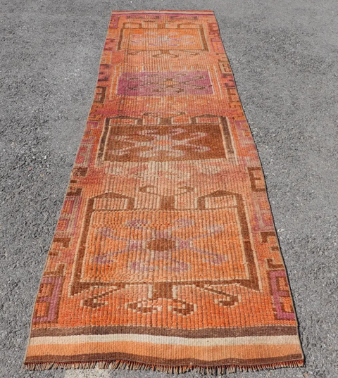 Abigail Vintage Rug 2.9x10.5'