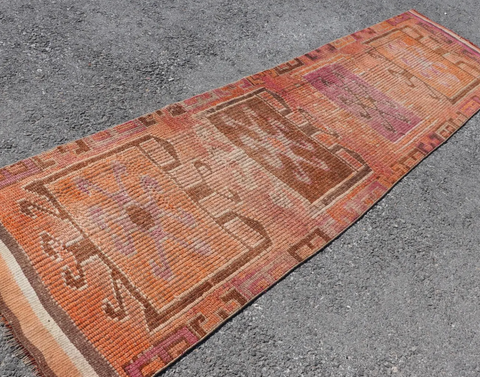 Abigail Vintage Rug 2.9x10.5'