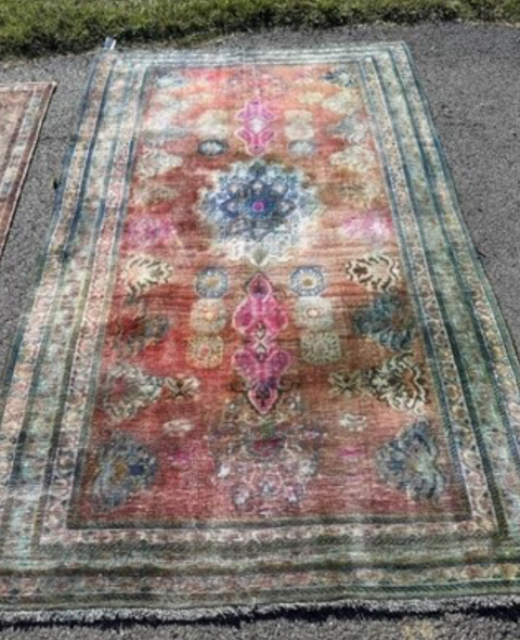 #20 Vintage Qashghi Handmade Rug 5'1" x 8'