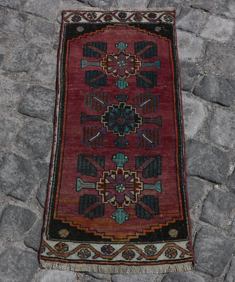 #11 Small Vintage Oushak Rug 1.2x2.9'