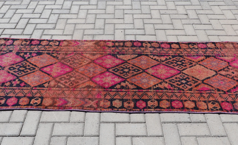 Evelyn Vintage Rug 2.7'x10.4'