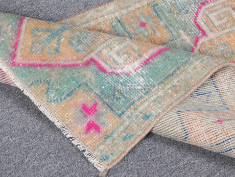 Florence Vintage Rug 1.5x2.6'