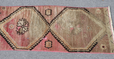 Mabel Vintage Rug 1.3x3.2'