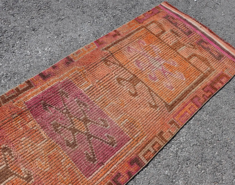 Abigail Vintage Rug 2.9x10.5'