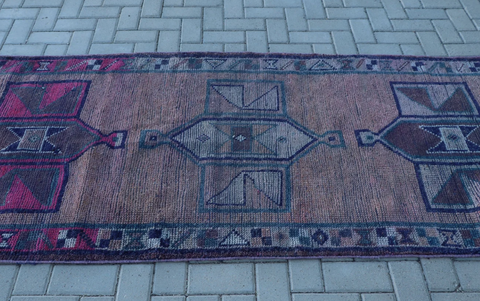 Agatha Vintage Rug 3.3x8.5'