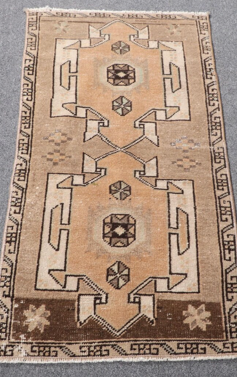 Bridget Vintage Rug 1.6'x3.1'