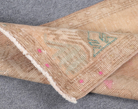 Annmarie Vintage Rug 1.7'x3.'