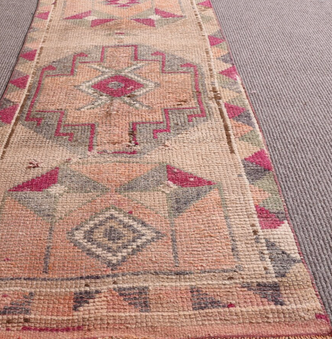 Donna Vintage Rug 2.3'x12.6'